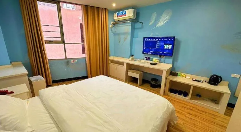 Bed in Borrman Hotel Lipu Central Plaza