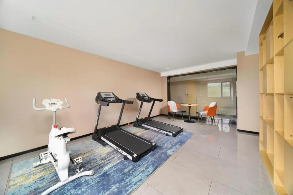 City Comfort Inn Badong Passenger Transport Center