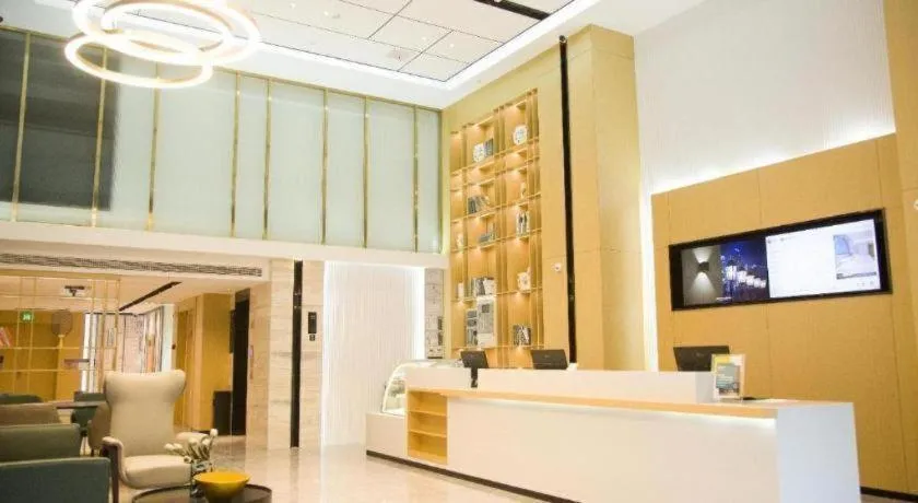 City Comfort Inn Badong Passenger Transport Center