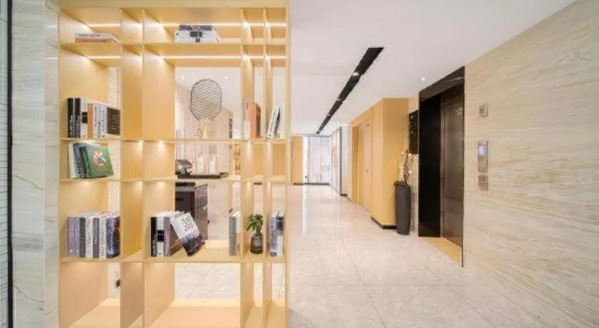 City Comfort Inn Badong Passenger Transport Center