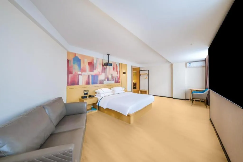 Bed in City Comfort Inn Huize Ancient City