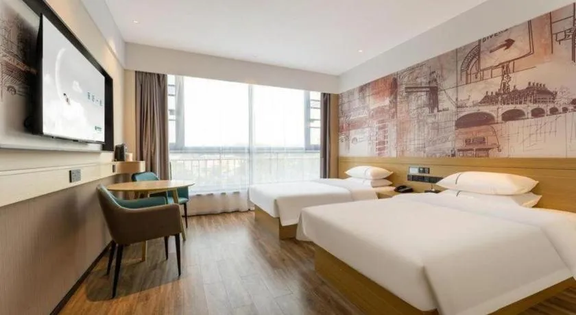 Bed in City Comfort Inn Wuhan Dongxihu Tianyuan Avenue