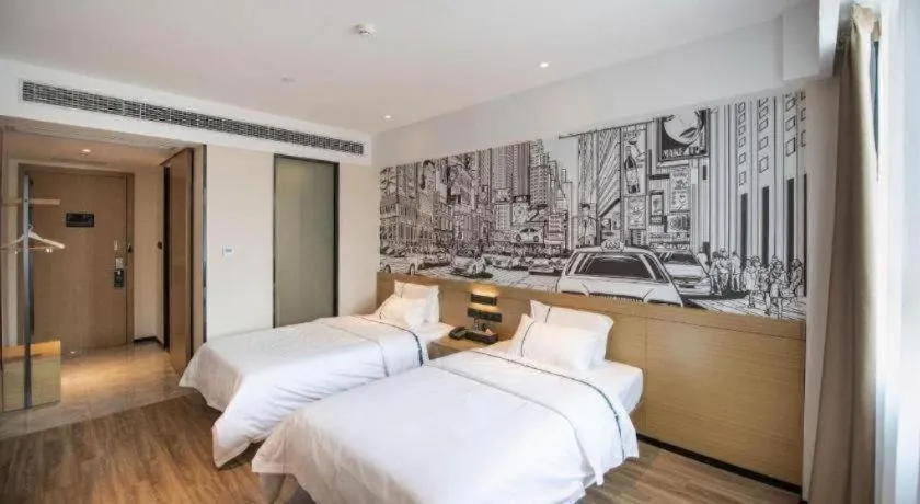 Bed in City Comfort Inn Ezhou Wuyue Plaza