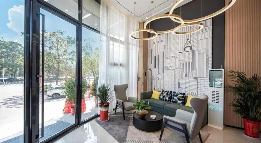 City Comfort Inn Ezhou Wuyue Plaza