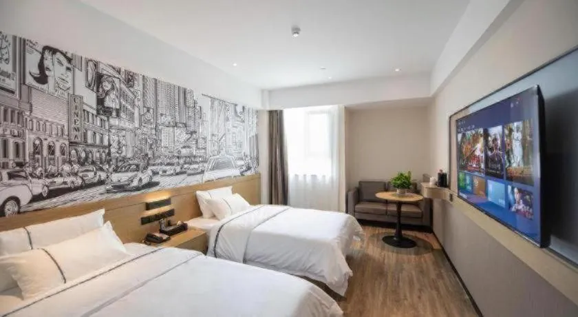 Bed in City Comfort Inn Ezhou Wuyue Plaza