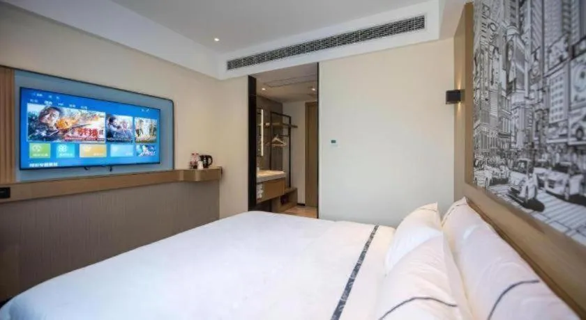 Bed in City Comfort Inn Ezhou Wuyue Plaza