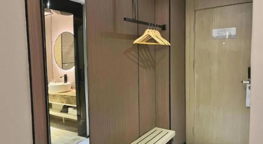 Borrman Hotel Wanning Wenming Road High-speed Railway Station