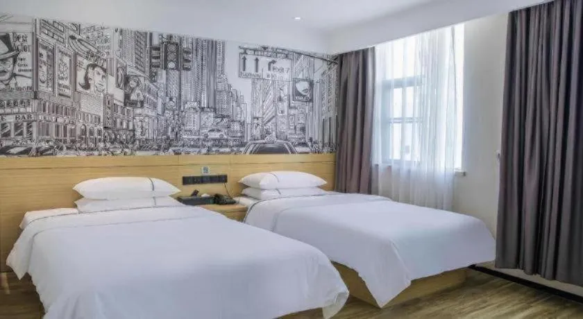 Bed in City Comfort Inn Yichang Zigui Three Gorges Dam Binhu