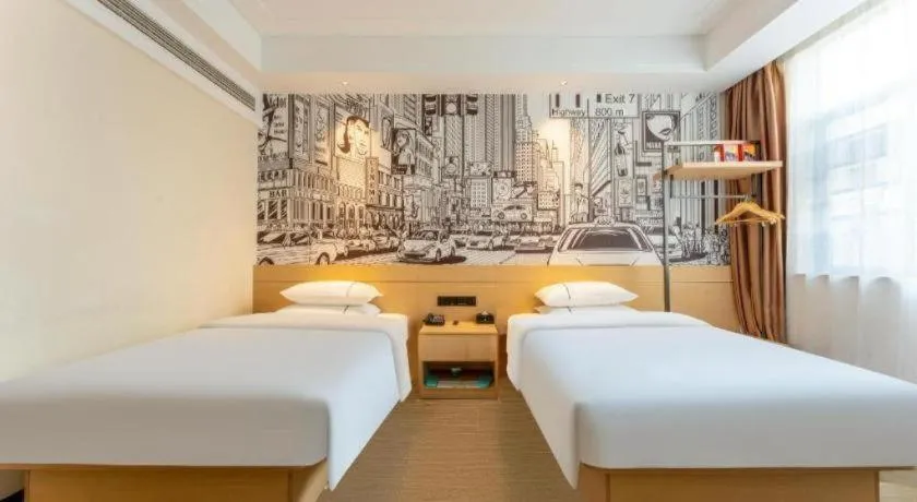 Bed in City Comfort Inn Yichang Zigui Three Gorges Dam Binhu