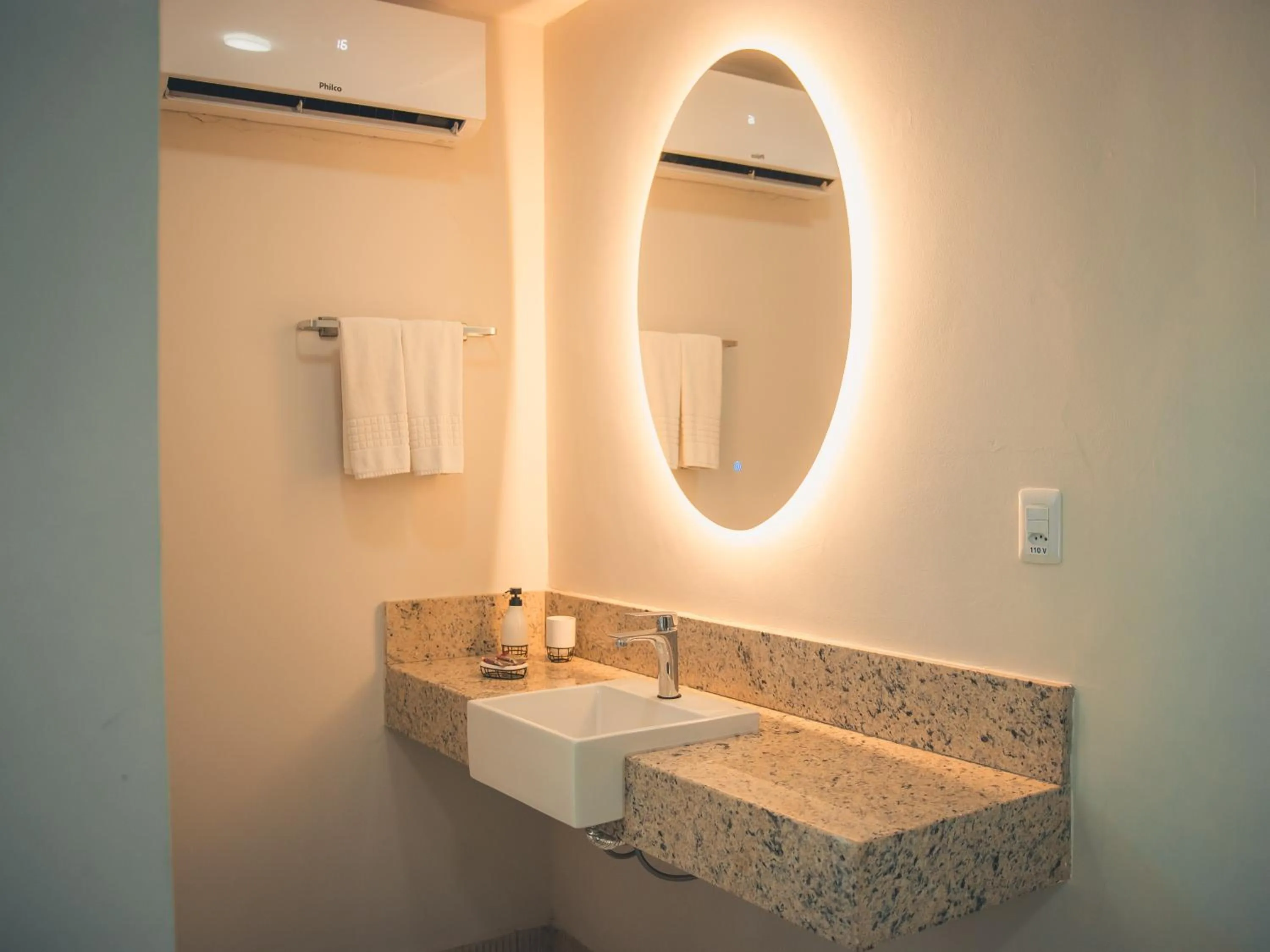 Bathroom in Hotel Brisa da Costa