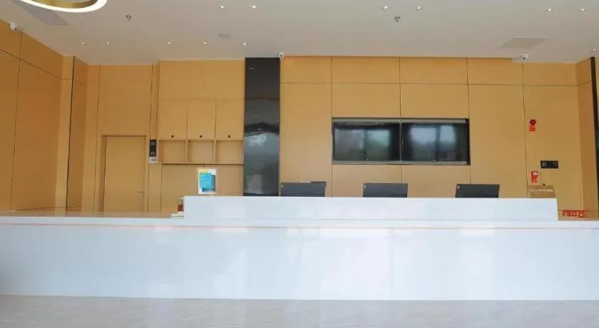 City Comfort Inn Ganzhou Railway Station Huadong City