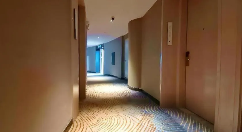 Echarm Hotel Wuhan Gaotie Jianshe 2nd Road Metro Exit