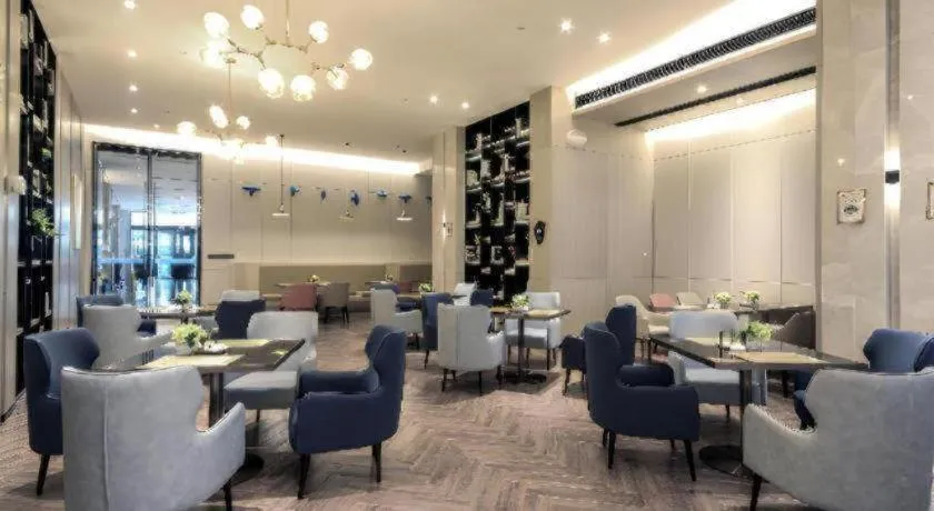 Echarm Hotel Wuhan Gaotie Jianshe 2nd Road Metro Exit