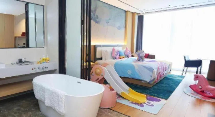 Bed in Ramada Encore by Wyndham Jinan Shanghe