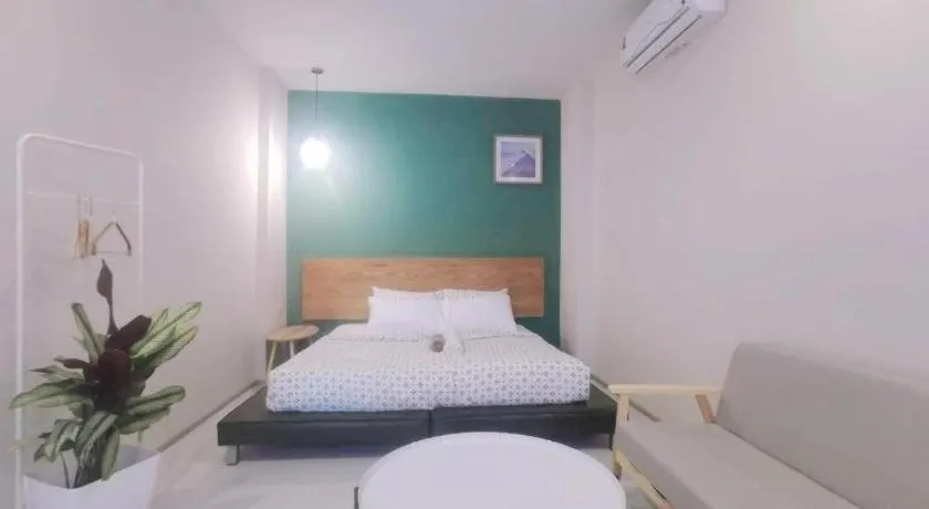 Bed in 7 Class Pool Villa