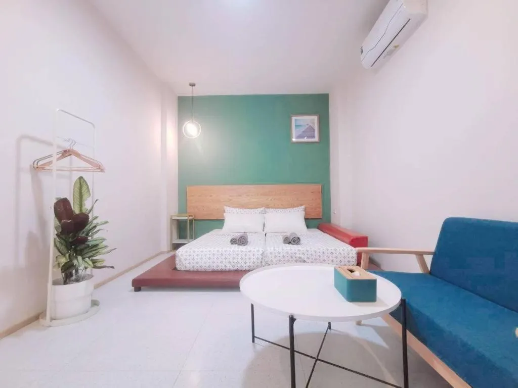 Bed in 7 Class Pool Villa