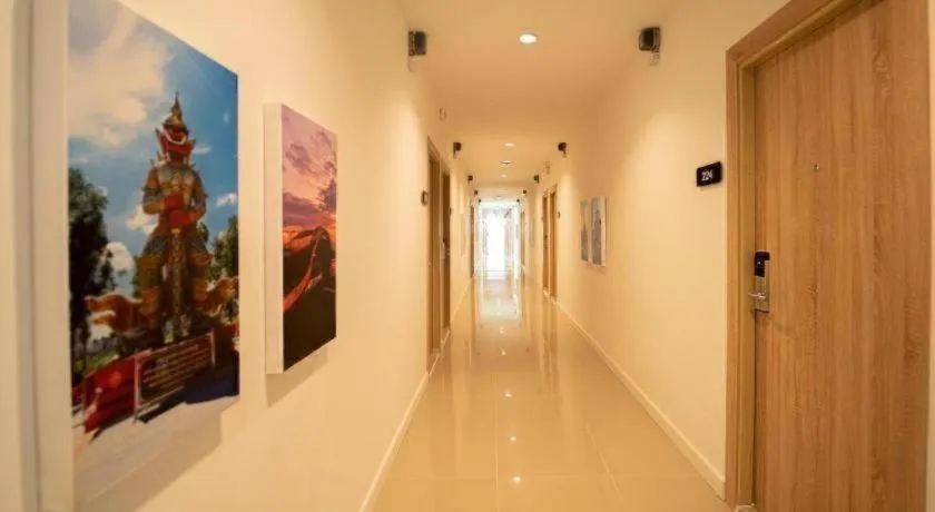 B2 Nakhon Sawan Boutique & Budget Hotel