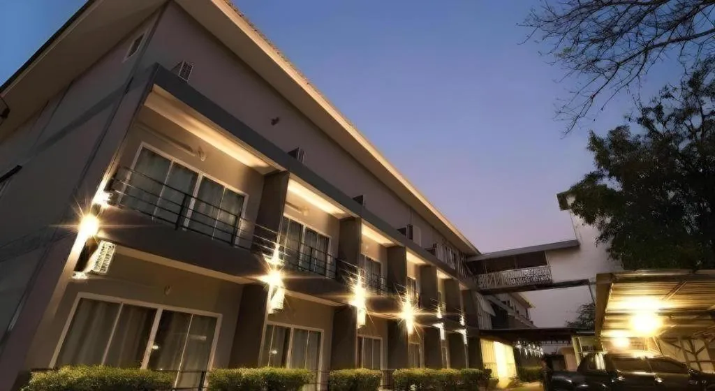 B2 Nakhon Sawan Boutique & Budget Hotel