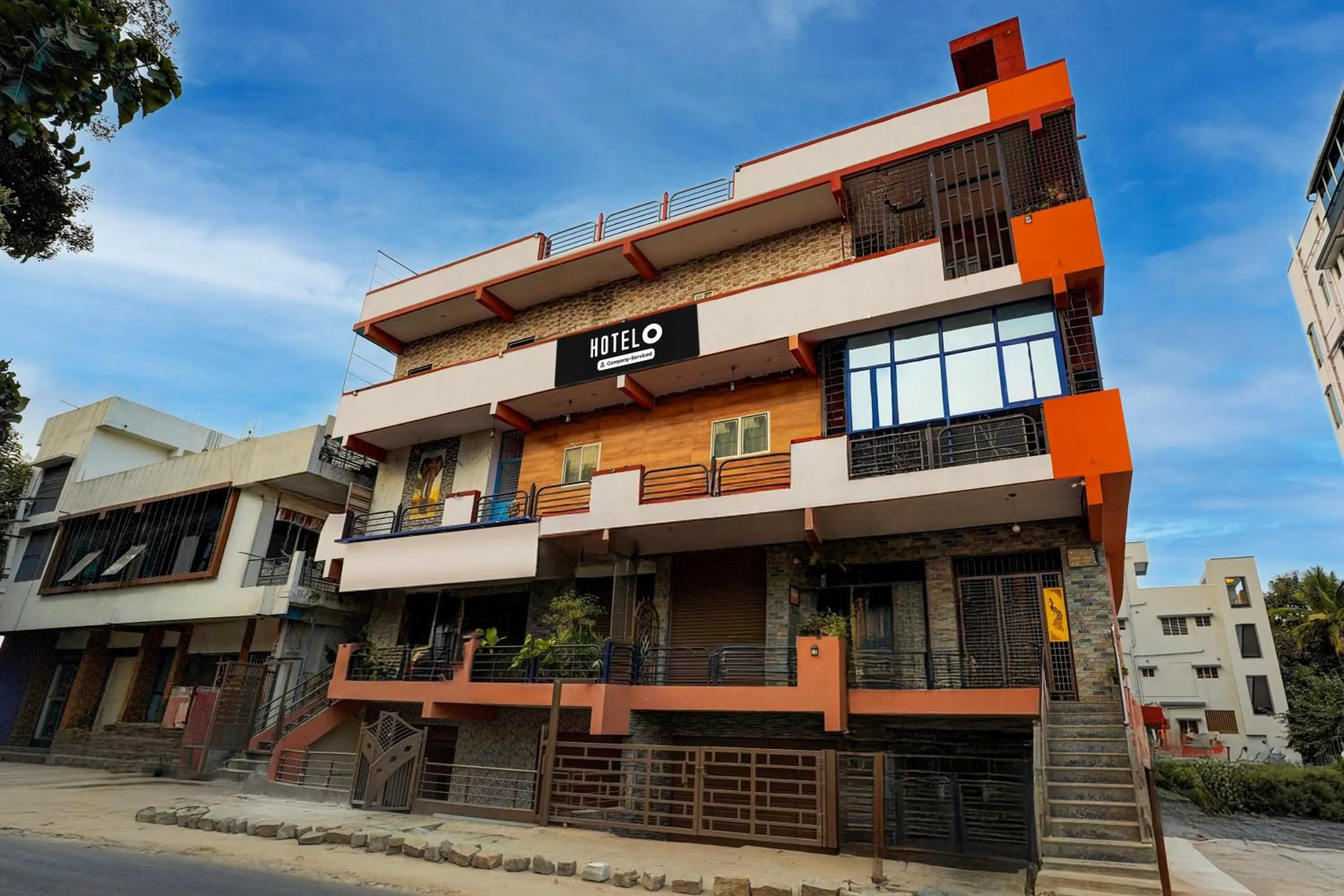 Facade/entrance in Super Hotel O Diamond Street Bangalore Formerly Sri Sai Guru Comfort