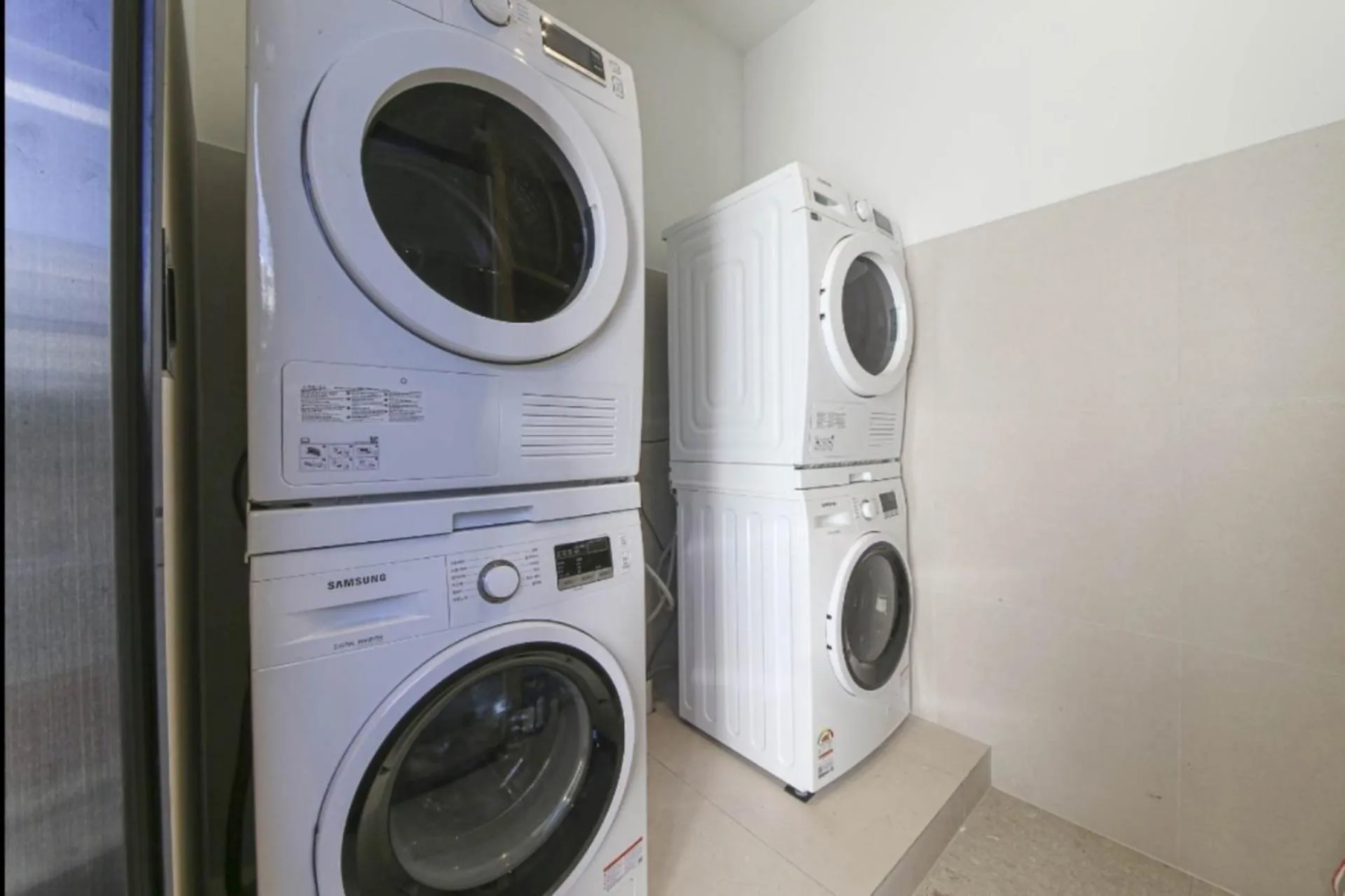 Property building in Hound Hotel Jeonju Deokjin