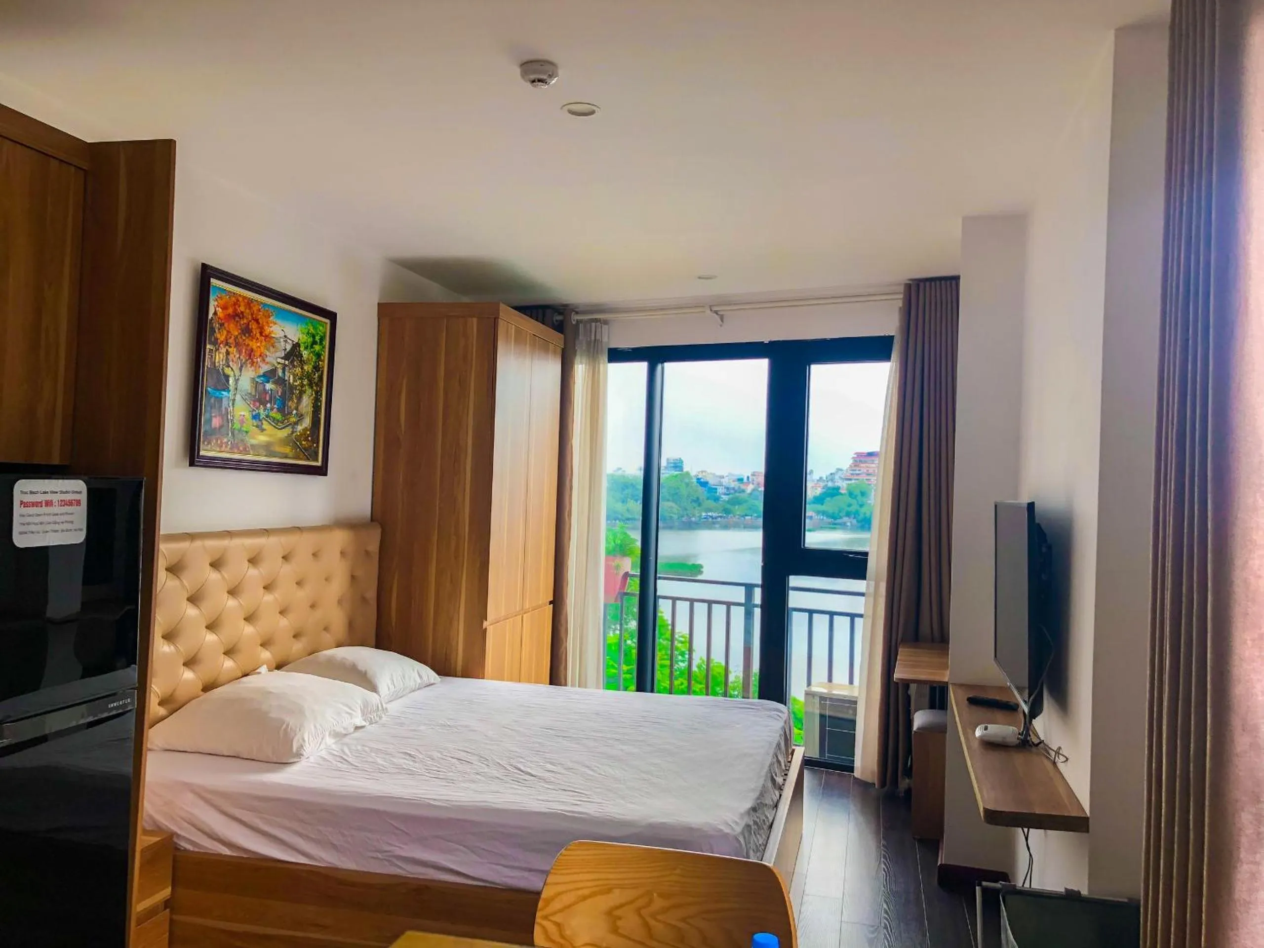 Bed in WINDY LAKEVIEW STUDIO HA NOI