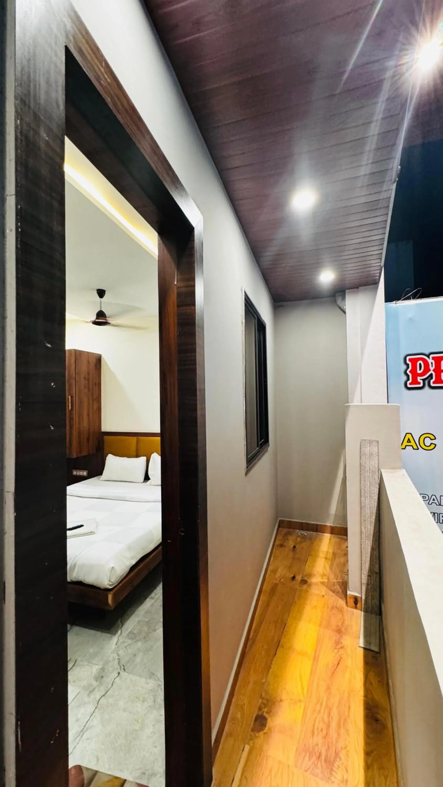 Bed in Hotel PRAKASHAM