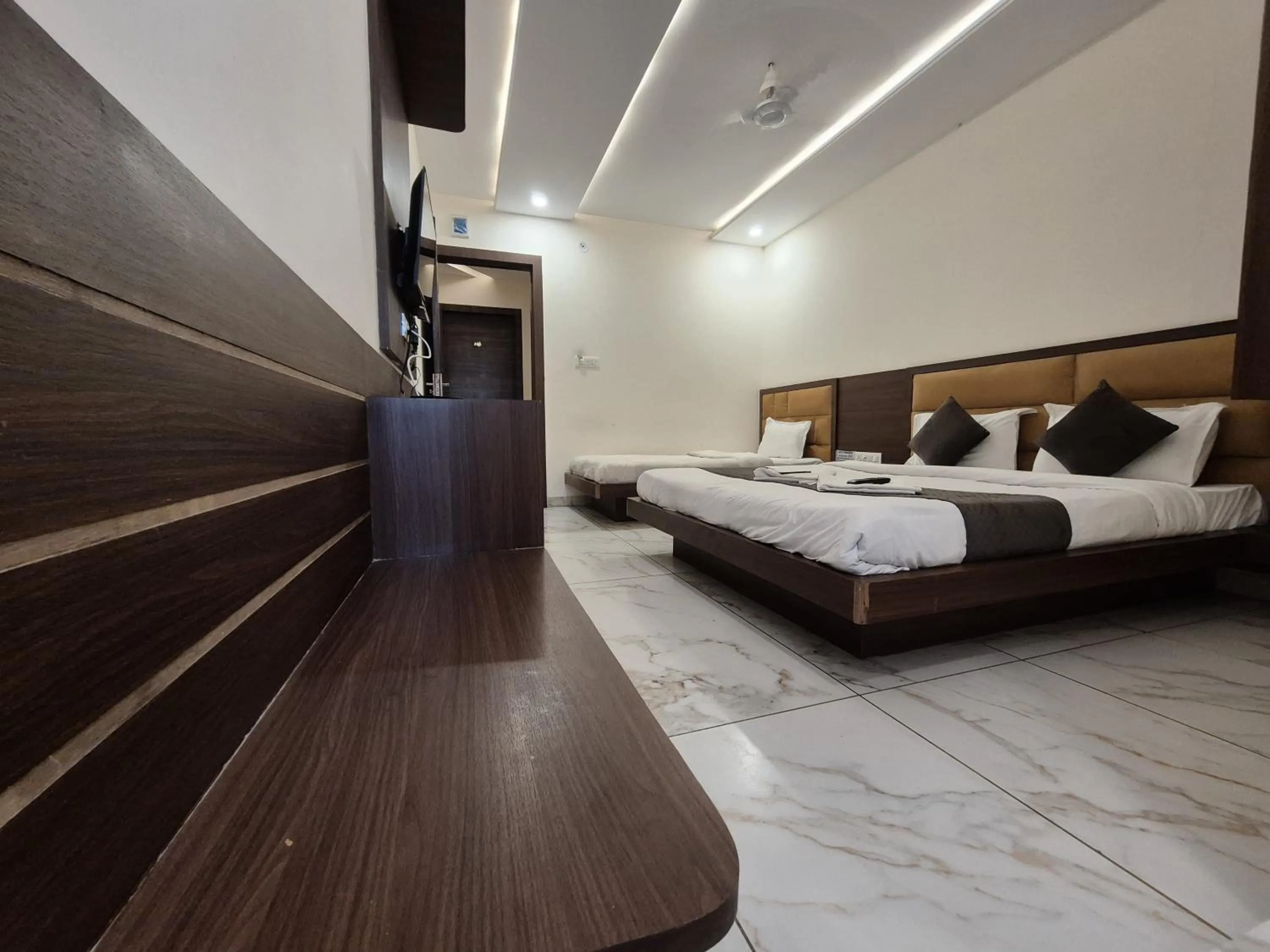 Bed in Hotel PRAKASHAM