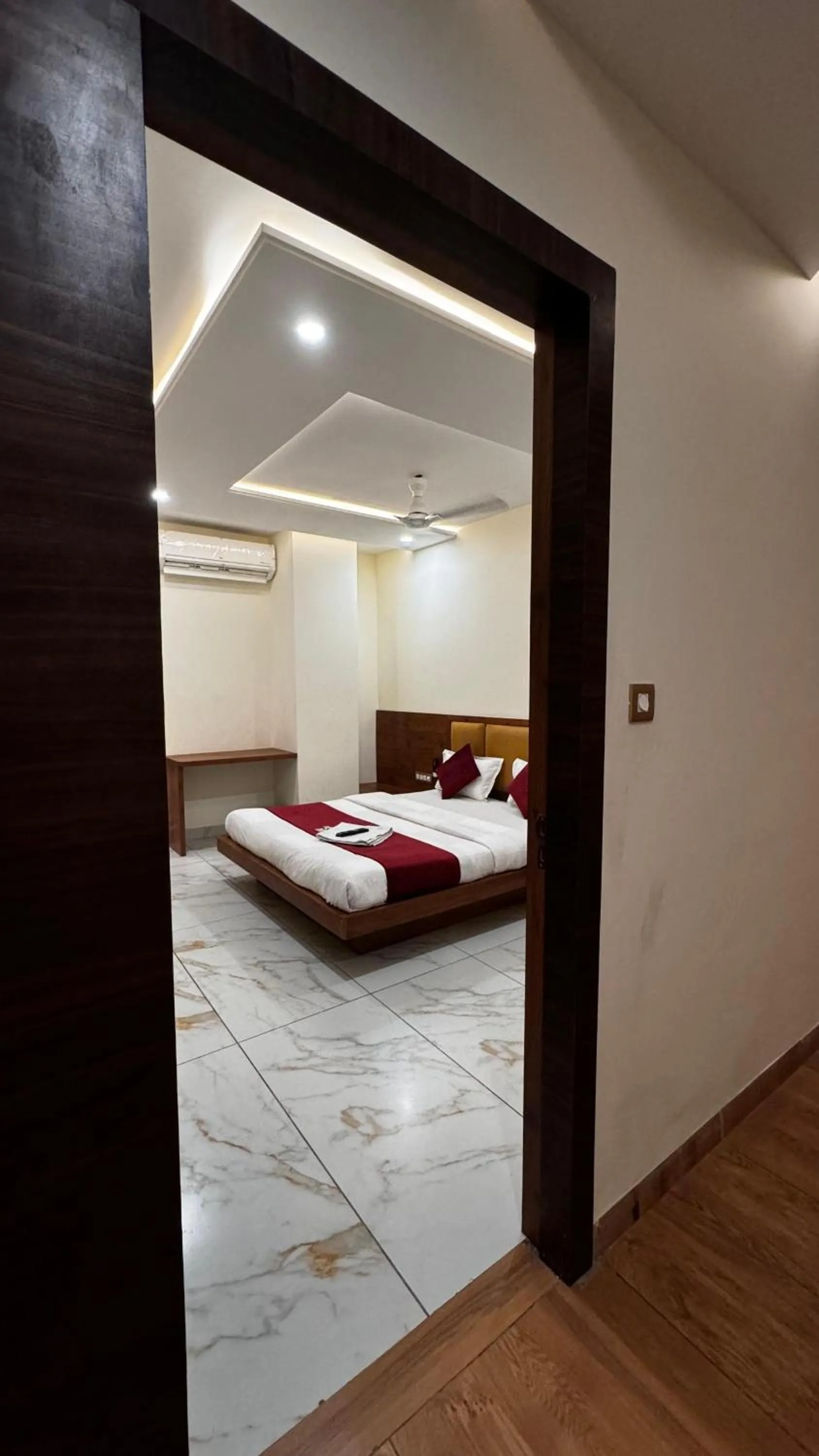 Bed in Hotel PRAKASHAM