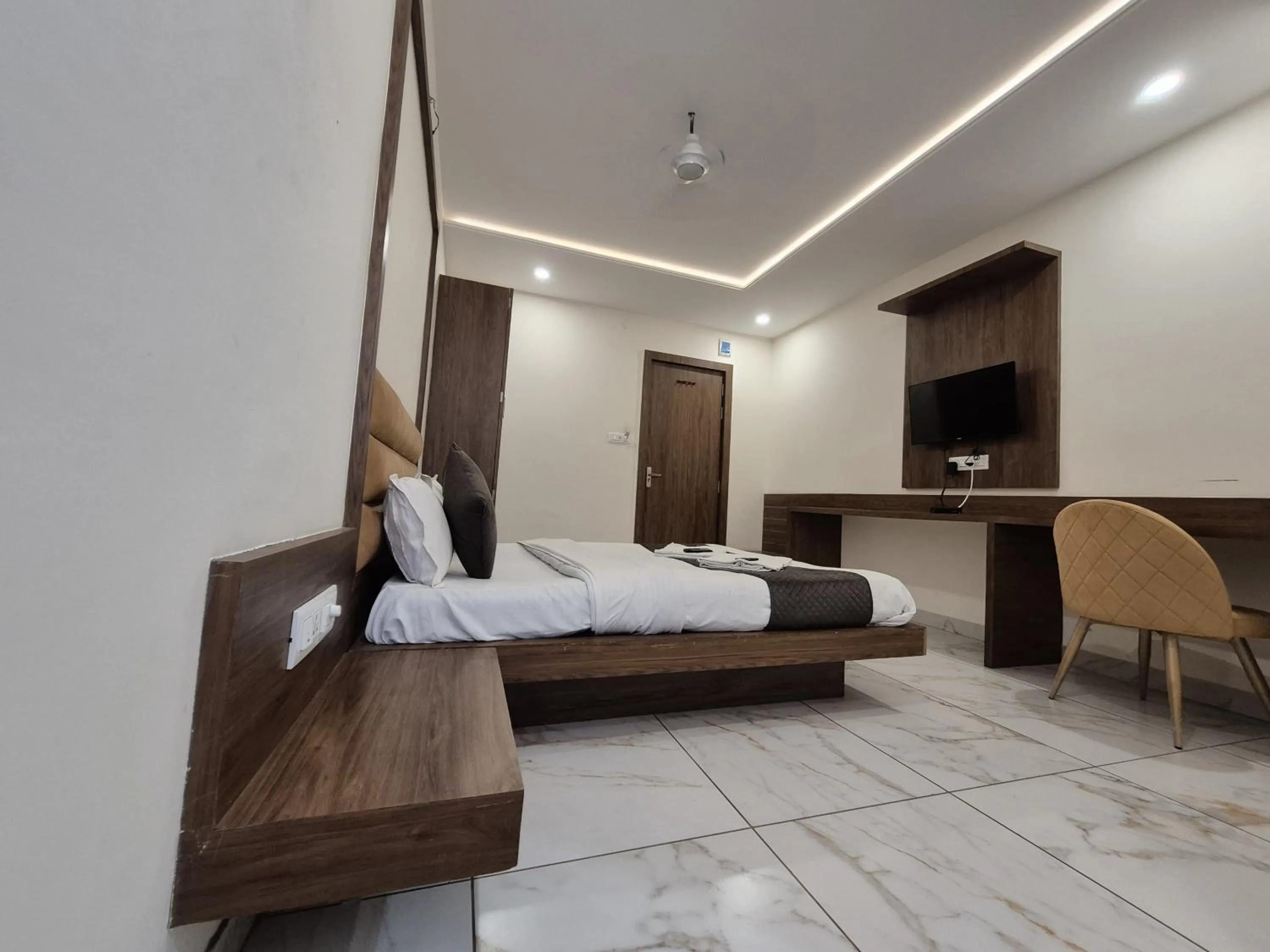 Bed in Hotel PRAKASHAM