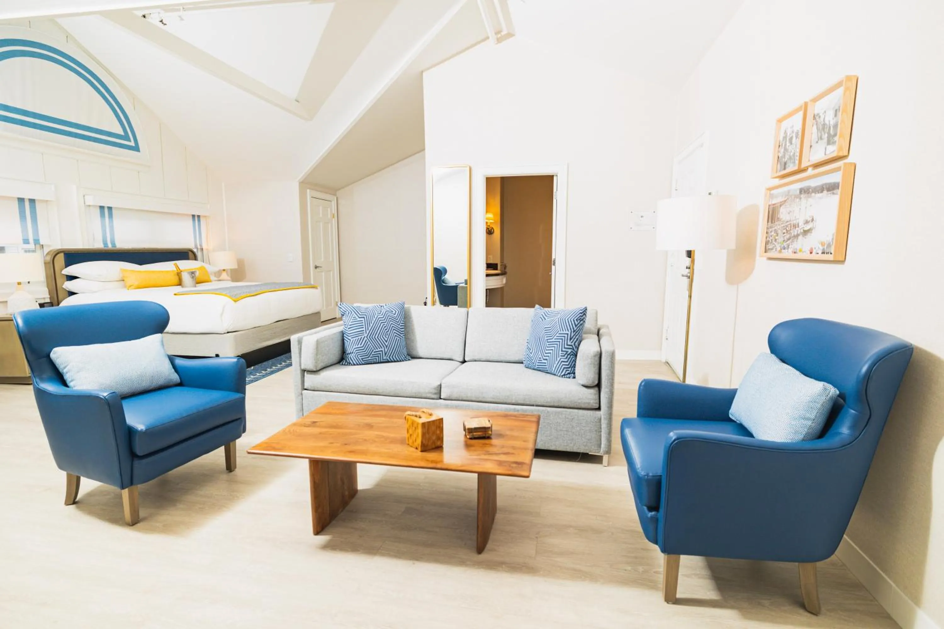 Bedroom in Danfords Hotel & Marina