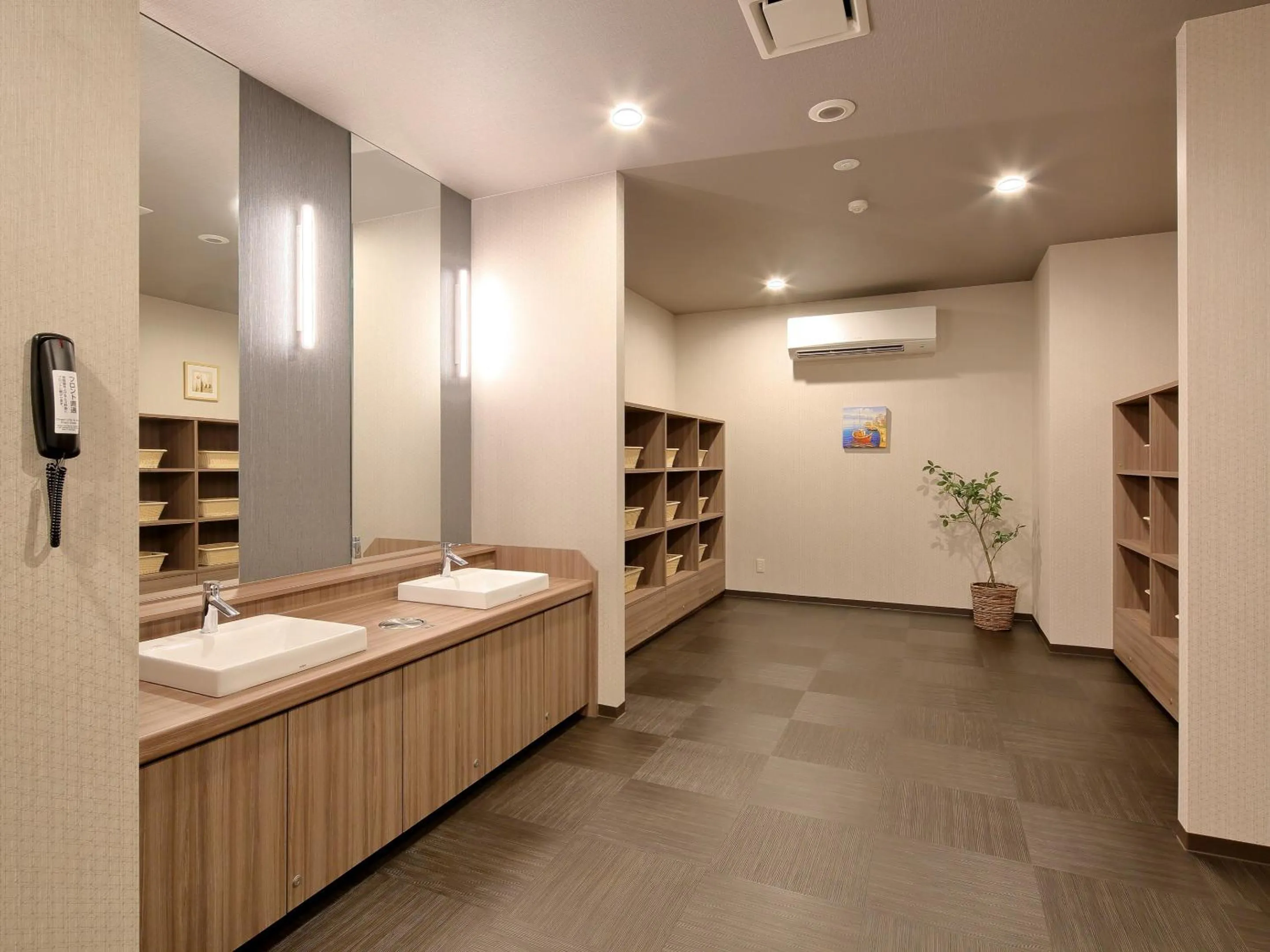 Public Bath in Hotel Route Inn Grand Kainan Ekimae