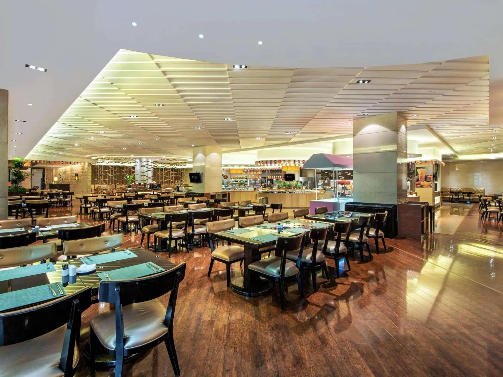 Restaurant/places to eat in Pullman Foshan Shunde