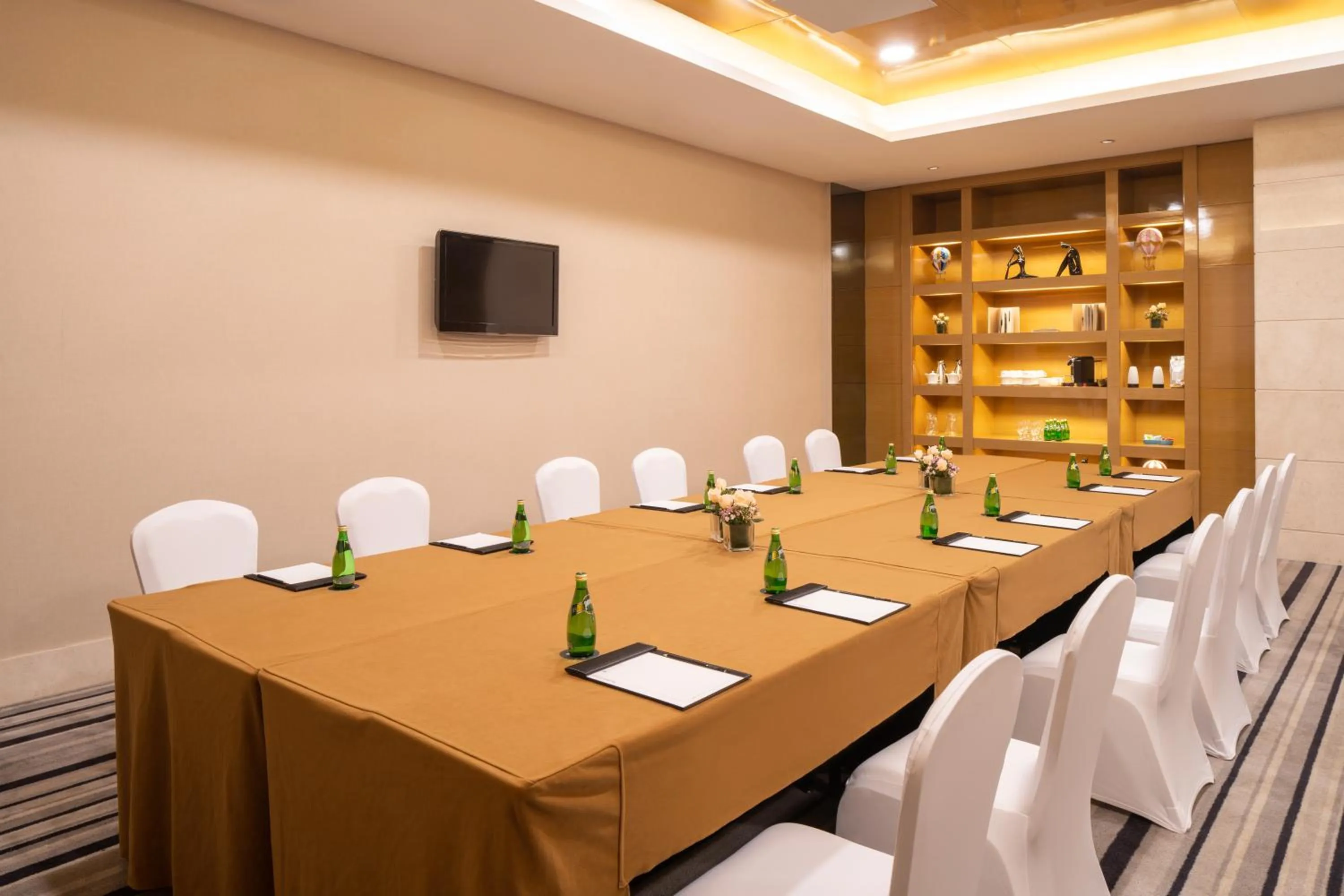 Meeting/conference room in Pullman Foshan Shunde