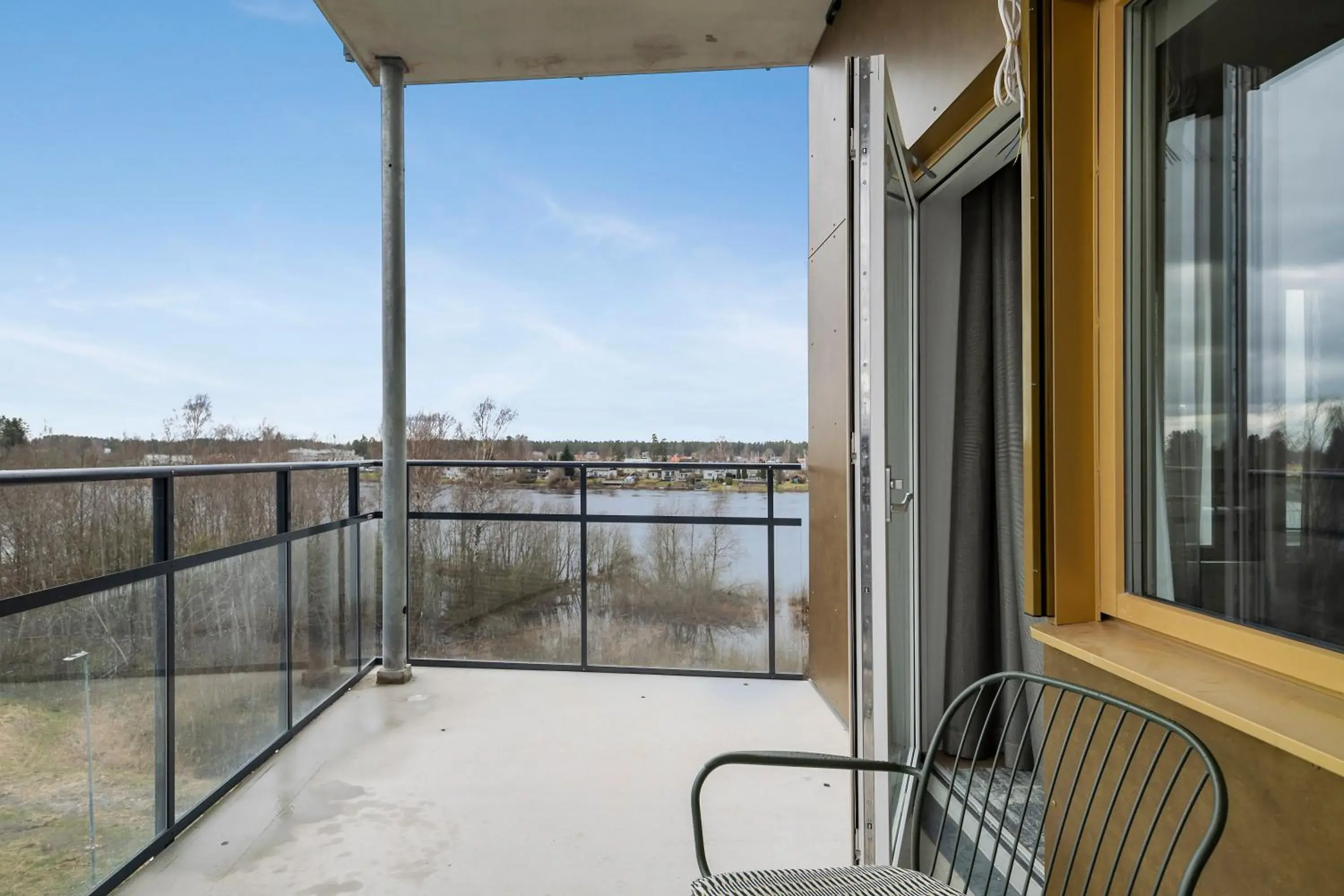 Junior Suite with Balcony in Aiden by Best Western Karlstad Arena Junior Suite with Balcony in Aiden by Best Western Karlstad Arena