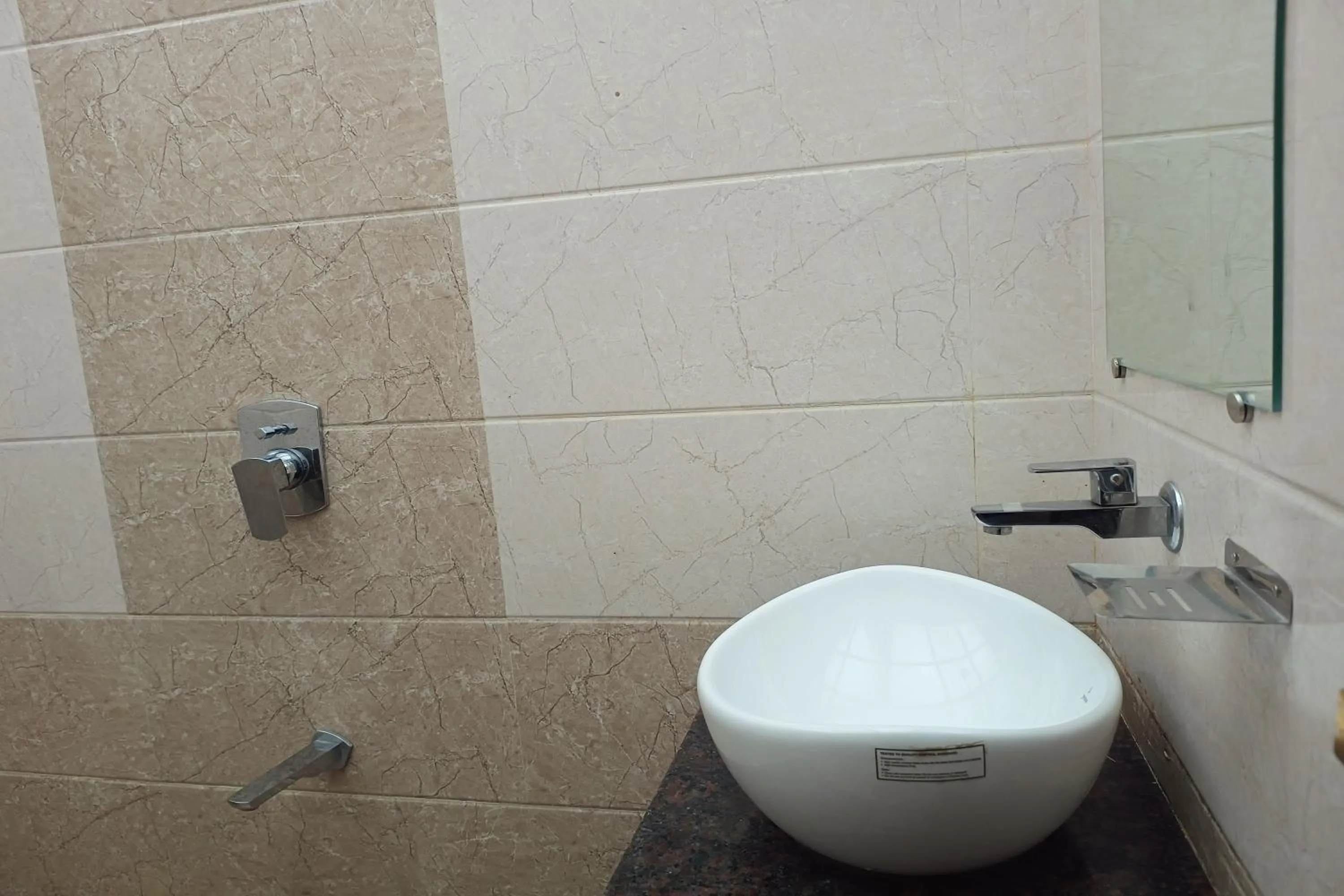 Bathroom in Hotel Apratim Lodging & Boarding