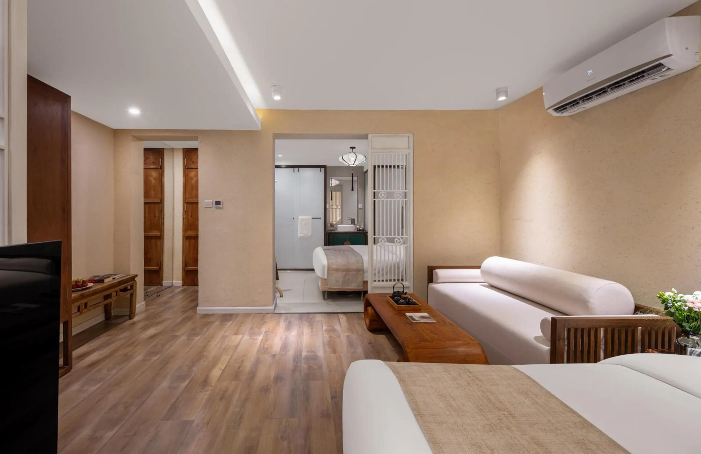 Beijing Le Zai Nan Luo Gu Xiang Wang Fu Jing Forbidden City Courtyard Hotel&Free laundry service&Free coffee &Paid Dumpling experience service