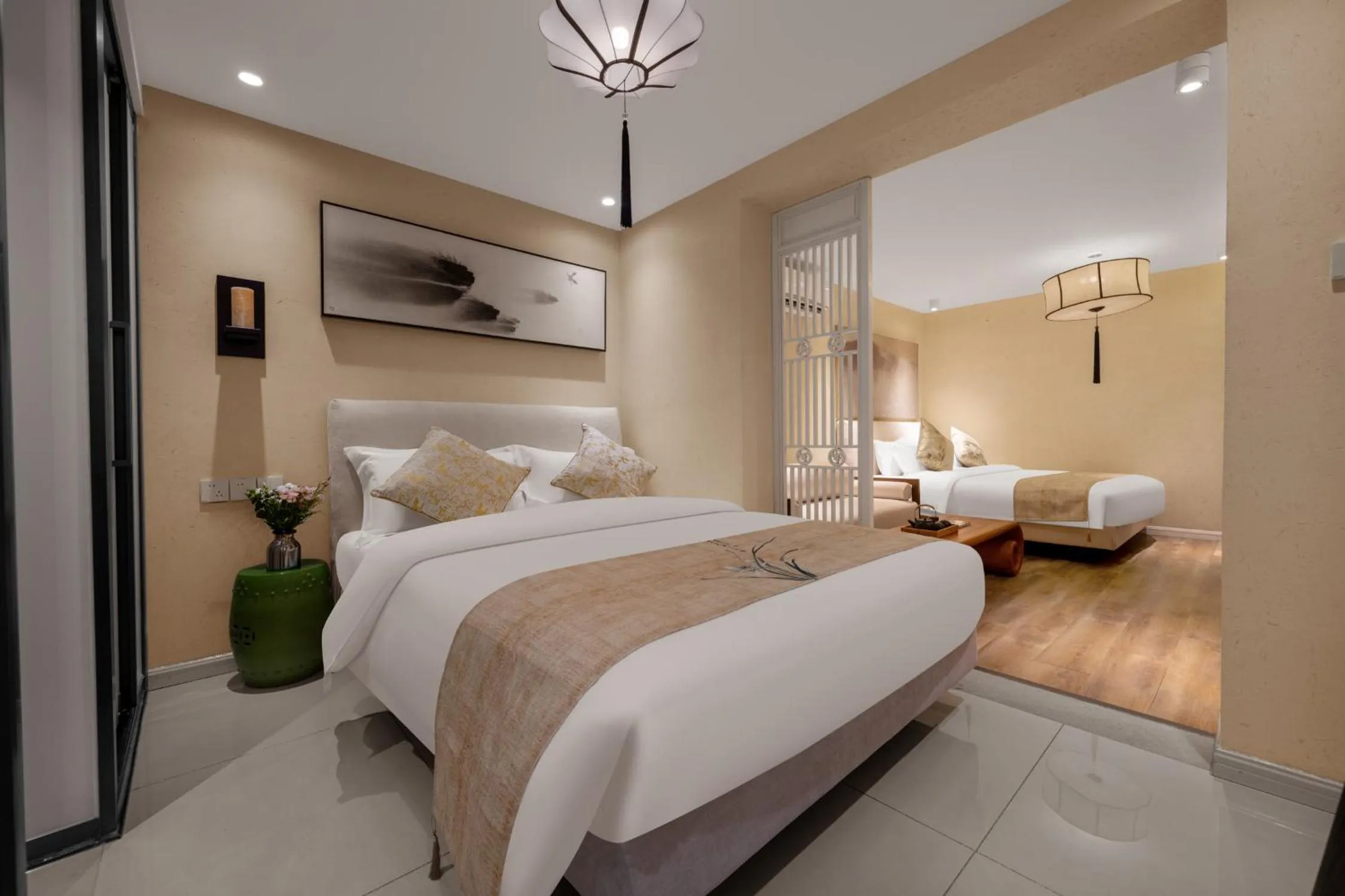 Bed in Beijing Le Zai Nan Luo Gu Xiang Wang Fu Jing Forbidden City Courtyard Hotel&Free laundry service&Free coffee &Paid Dumpling experience service