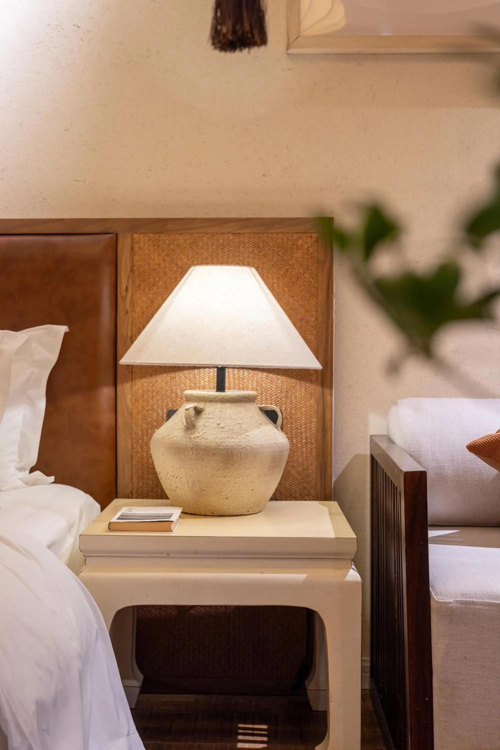 Bed in Beijing Le Zai Nan Luo Gu Xiang Wang Fu Jing Forbidden City Courtyard Hotel&Free laundry service&Free coffee &Paid Dumpling experience service