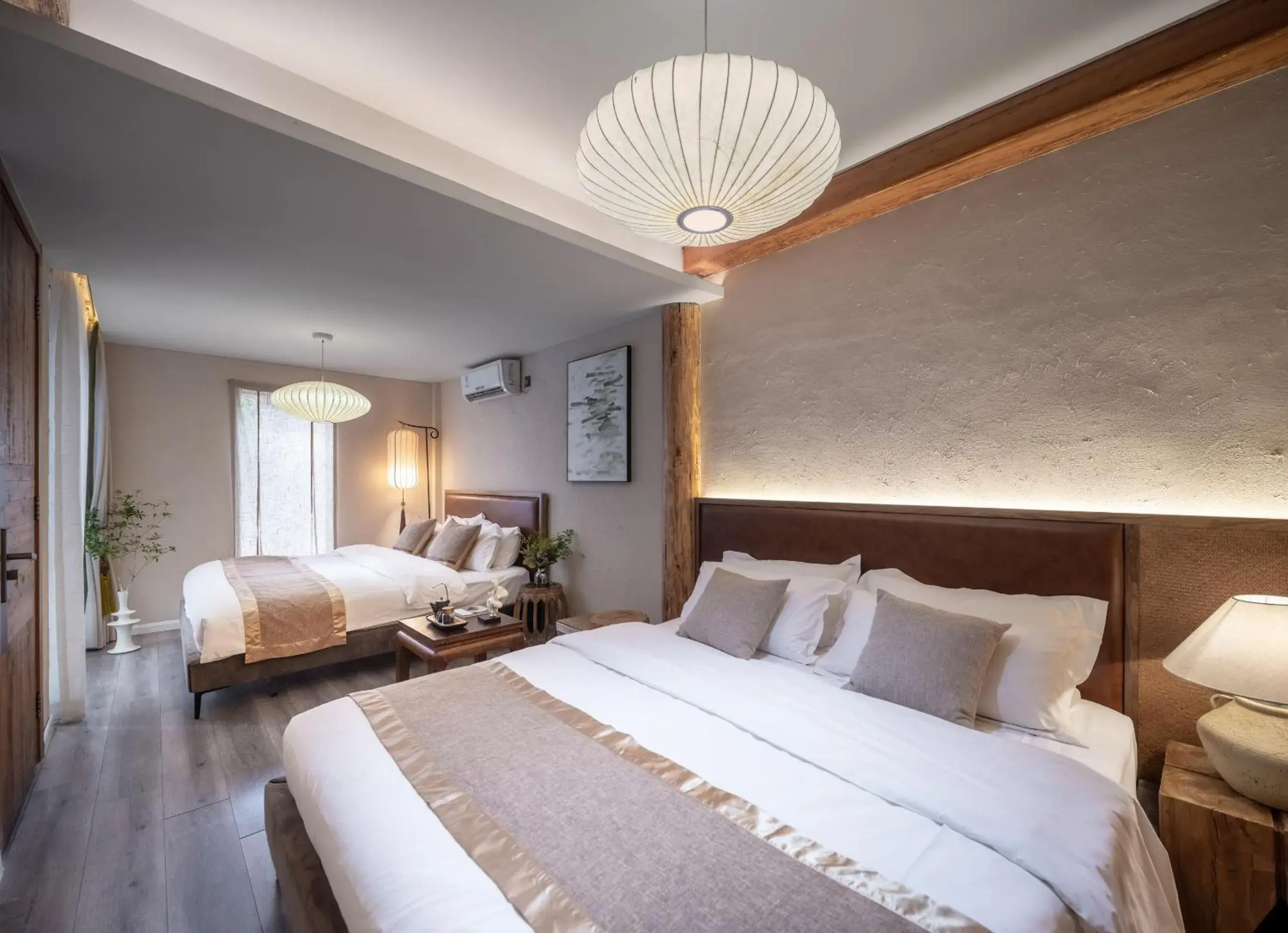 Deluxe Two Double Room in Beijing Le Zai Nan Luo Gu Xiang Wang Fu Jing Forbidden City Courtyard Hotel&Free laundry service&Free coffee &Paid Dumpling experience service Deluxe Two Double Room in Beijing Le Zai Nan Luo Gu Xiang Wang Fu Jing Forbidden City Courtyard Hotel&Free laundry service&Free coffee &Paid Dumpling experience service