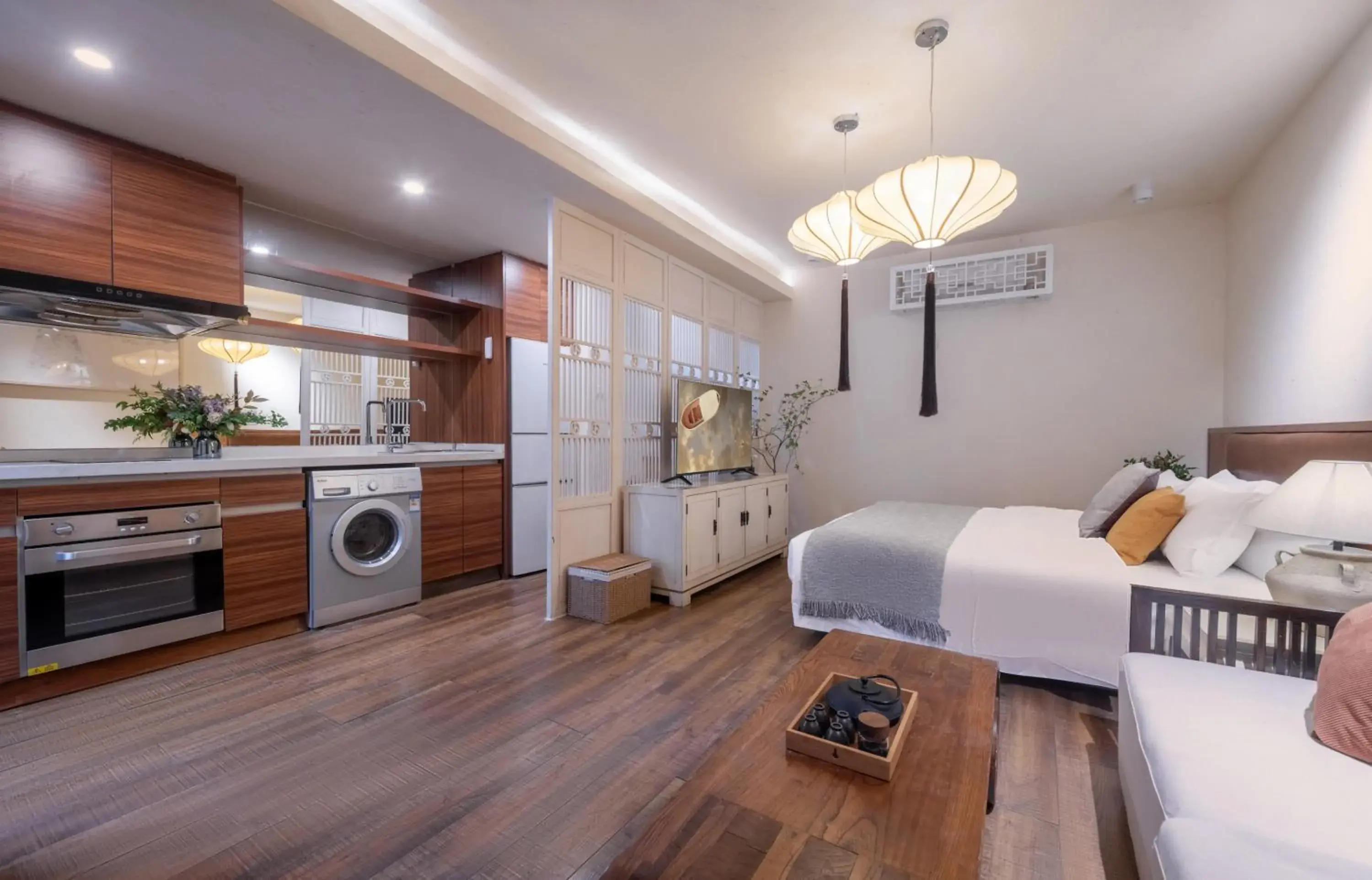 Family Loft Suite with Two King Beds and One Tatami in Beijing Le Zai Nan Luo Gu Xiang Wang Fu Jing Forbidden City Courtyard Hotel&Free laundry service&Free coffee &Paid Dumpling experience service Family Loft Suite with Two King Beds and One Tatami in Beijing Le Zai Nan Luo Gu Xiang Wang Fu Jing Forbidden City Courtyard Hotel&Free laundry service&Free coffee &Paid Dumpling experience service