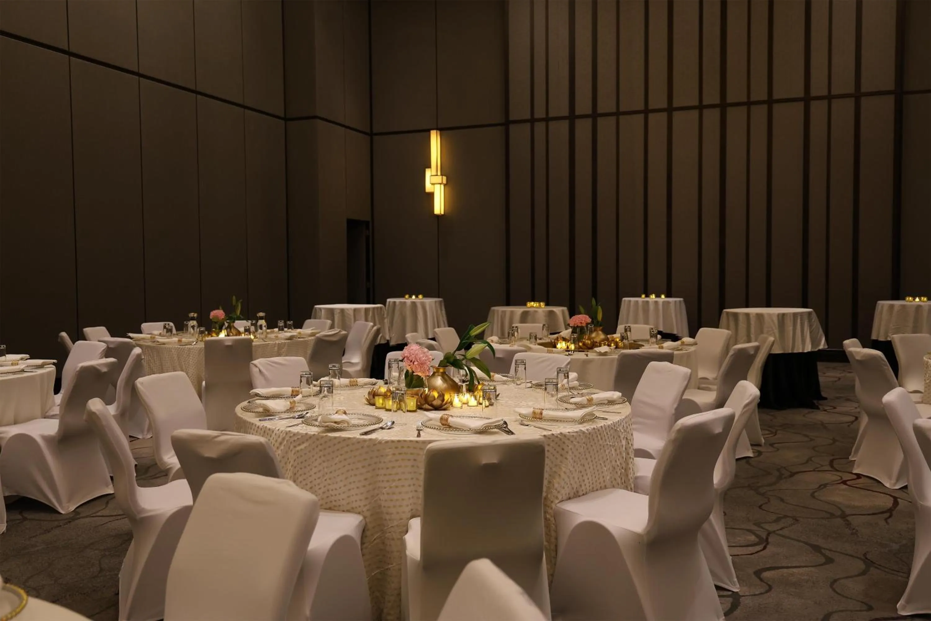 wedding in Radisson Collection Muscat, Hormuz Grand