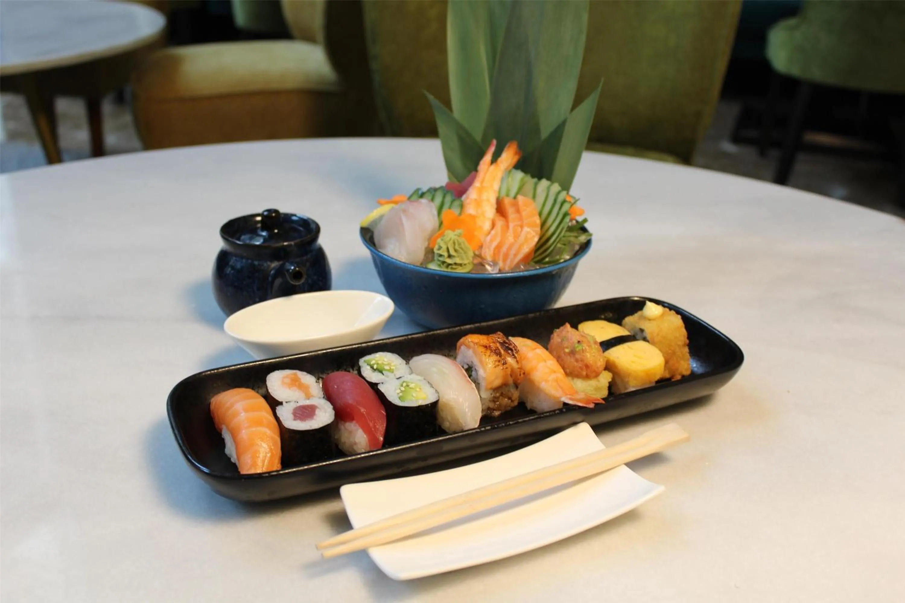 Food and drinks in Radisson Collection Muscat, Hormuz Grand