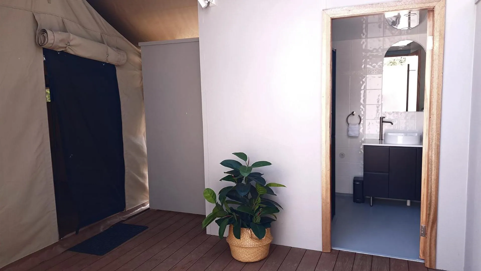 Bathroom in Bay and Bush Jervis Bay - Nature Retreat