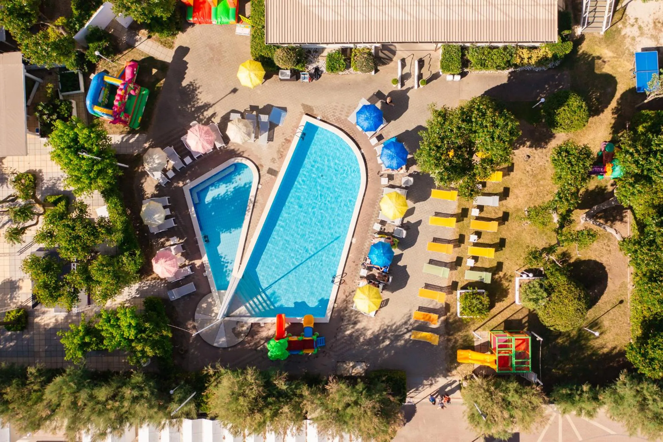 Swimming pool in Color Alexandra Plaza Family Hotel
