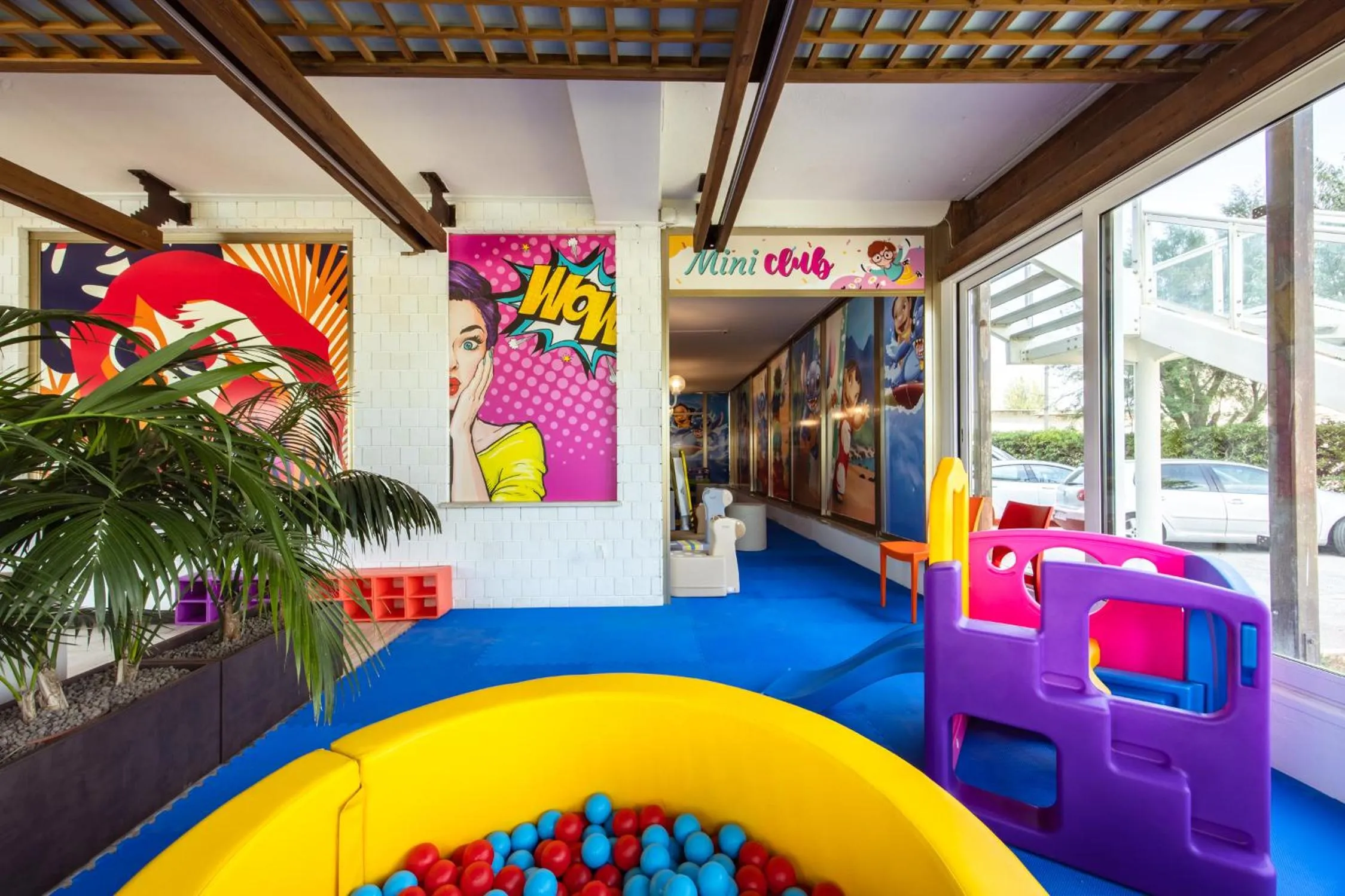 Game Room in Color Alexandra Plaza Family Hotel