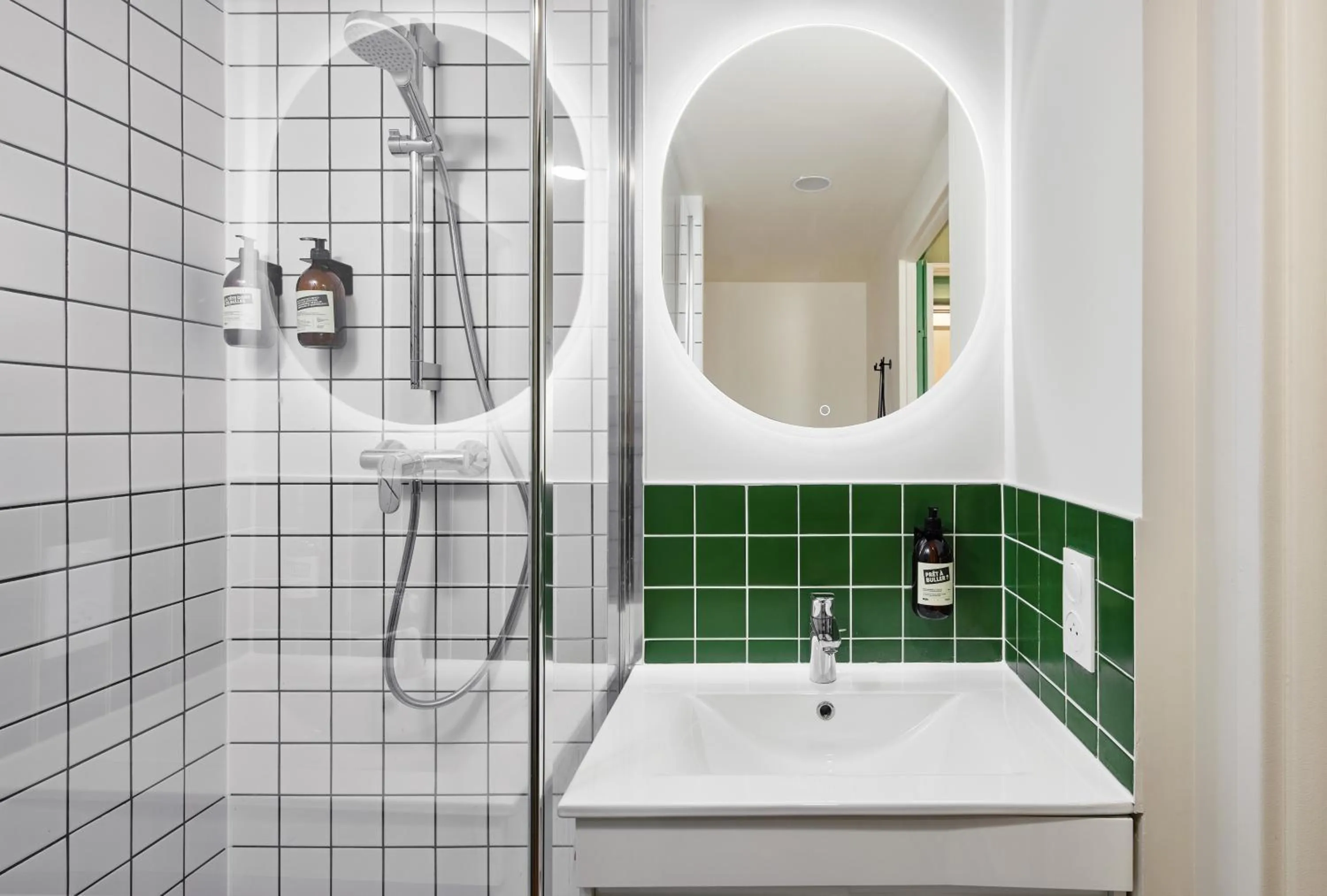 Bathroom in Hife Paris Issy Porte de Versailles