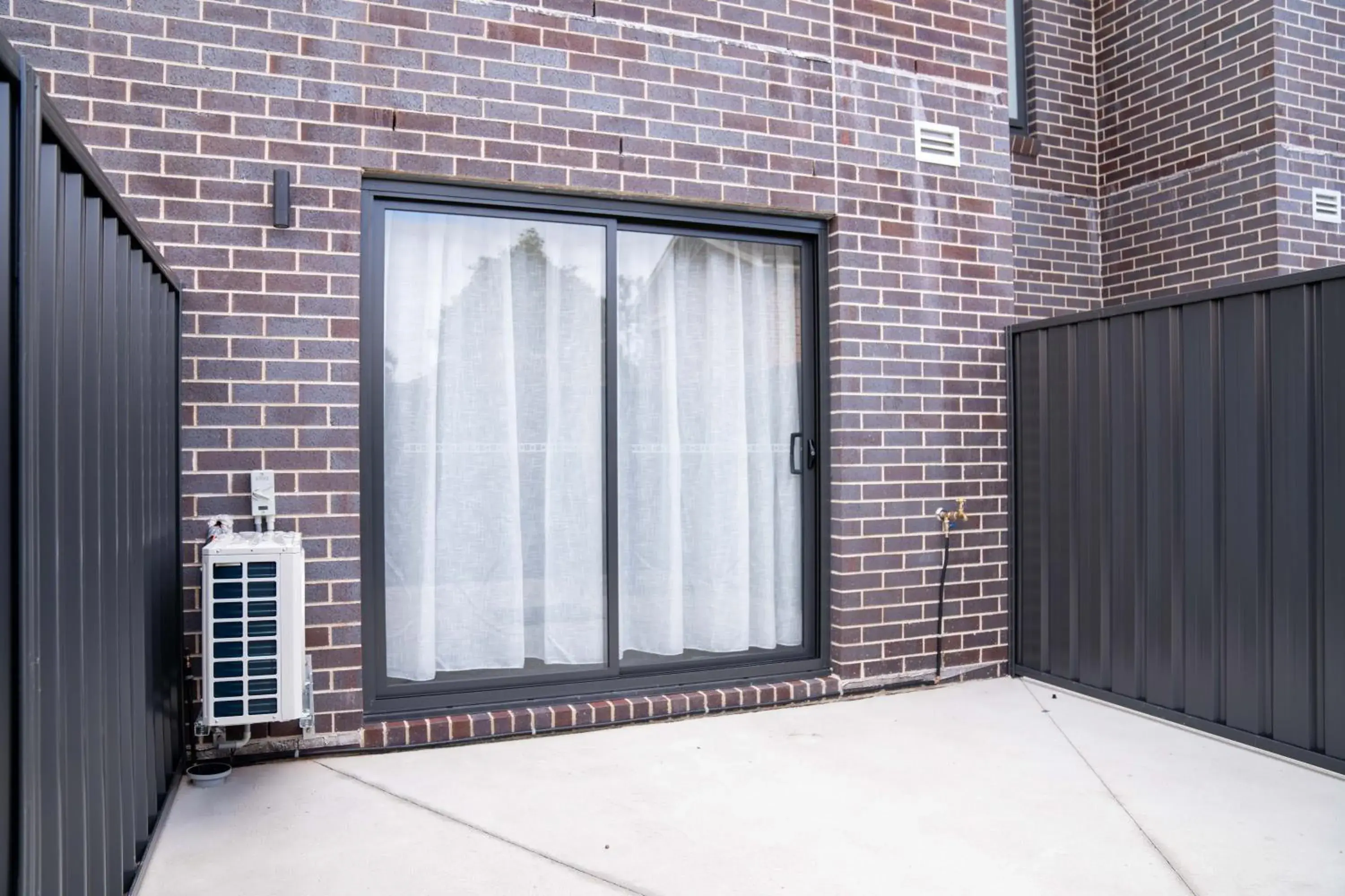 Studio with Terrace in Value Suites Penrith Studio with Terrace in Value Suites Penrith