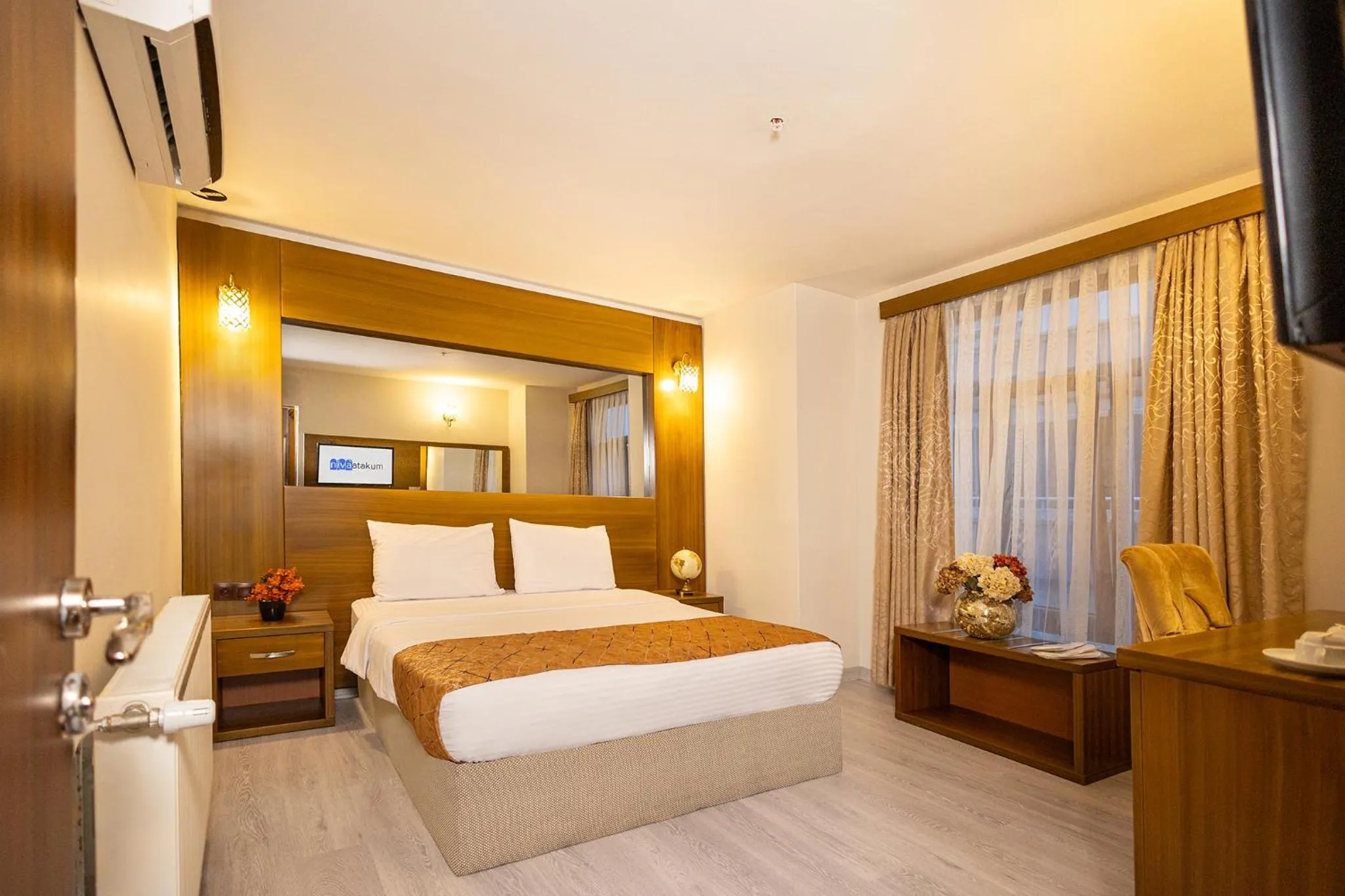 Bed in Niva Atakum Otel