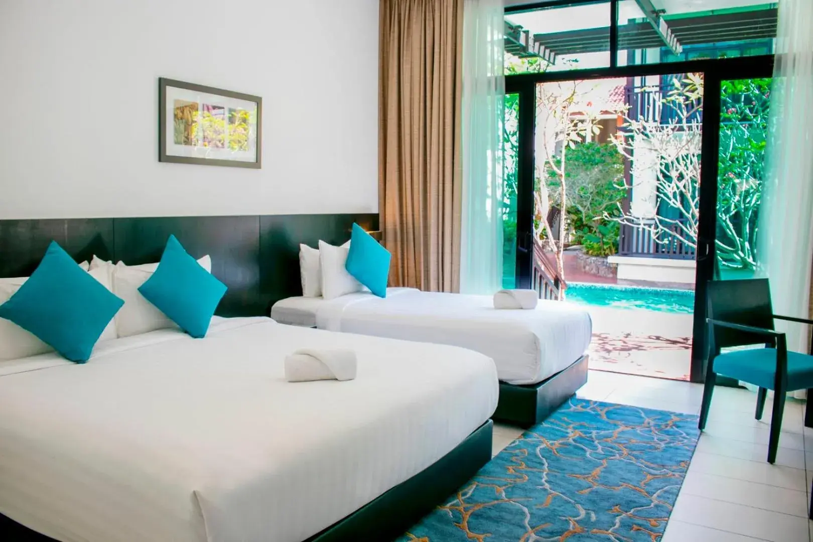 Twin Room with Pool View in Espira Kinrara Twin Room with Pool View in Espira Kinrara