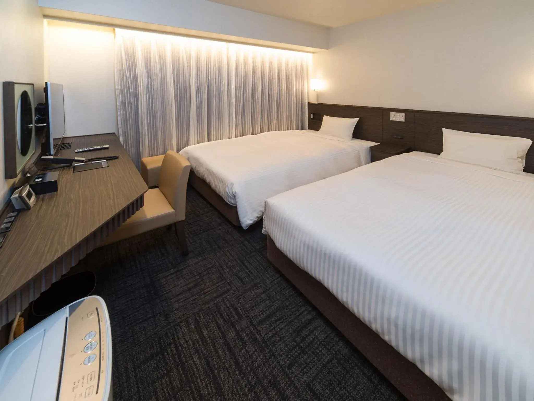 Twin Room - Non-Smoking in Sotetsu Fresa Inn Ochanomizu Jimbocho Twin Room - Non-Smoking in Sotetsu Fresa Inn Ochanomizu Jimbocho